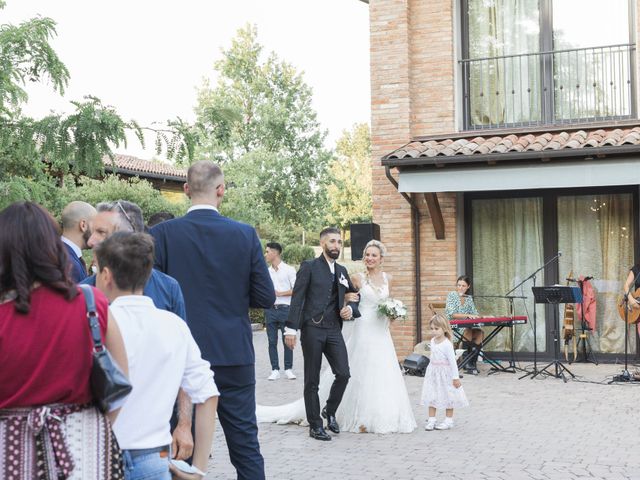 Il matrimonio di Davide e Elena a Castel San Pietro Terme, Bologna 29