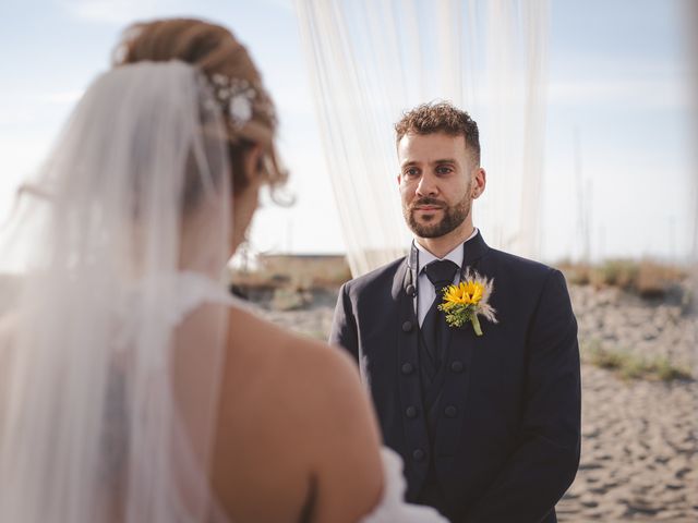 Il matrimonio di Manuel e Angelika a Viareggio, Lucca 21