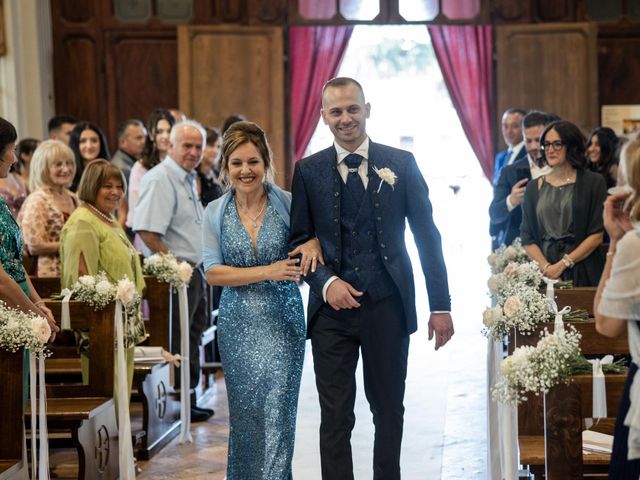 Il matrimonio di Vincenzo e Giulia a Cassano d&apos;Adda, Milano 15