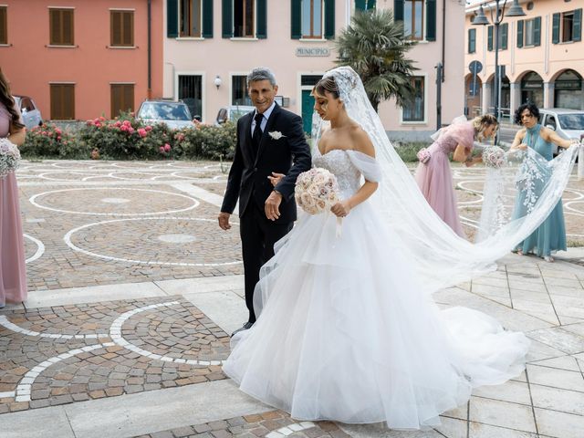Il matrimonio di Vincenzo e Giulia a Cassano d&apos;Adda, Milano 17