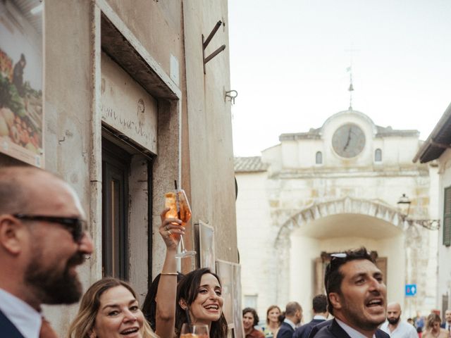 Il matrimonio di Giovanni e Alice a Anguillara Sabazia, Roma 93