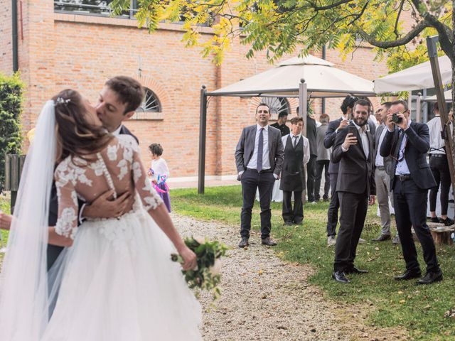 Il matrimonio di Alessandro e Veronica a Cento, Ferrara 27