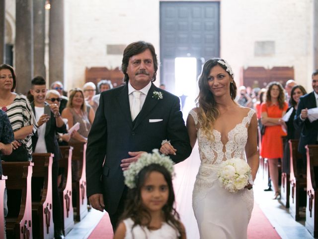 Il matrimonio di Mimmo e Anna a Sannicandro di Bari, Bari 4