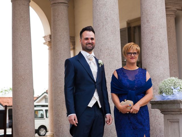 Il matrimonio di Mirko e Mara a Cavernago, Bergamo 43