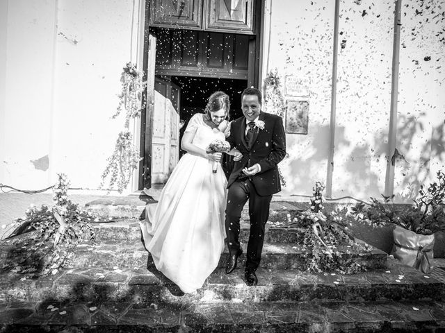 Il matrimonio di Matteo e Valeria a Canevino, Pavia 24