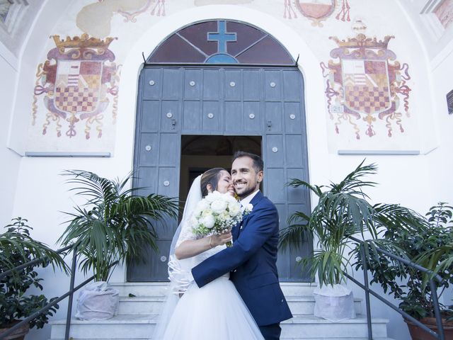 Il matrimonio di Riccardo e Maria a Napoli, Napoli 39