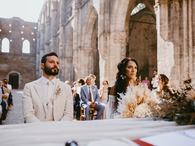 Il matrimonio di Simone e Simona a Chiusdino, Siena 66
