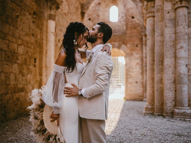 Il matrimonio di Simone e Simona a Chiusdino, Siena 81