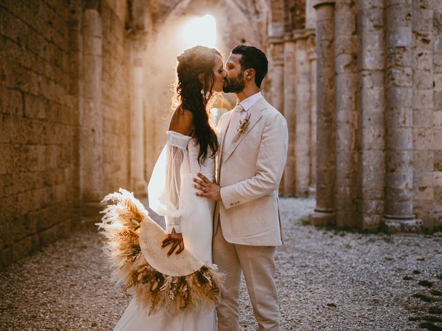 Il matrimonio di Simone e Simona a Chiusdino, Siena 82