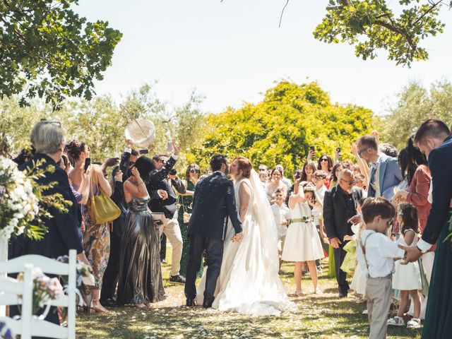 Il matrimonio di Eugenio e Osmina a Conversano, Bari 21