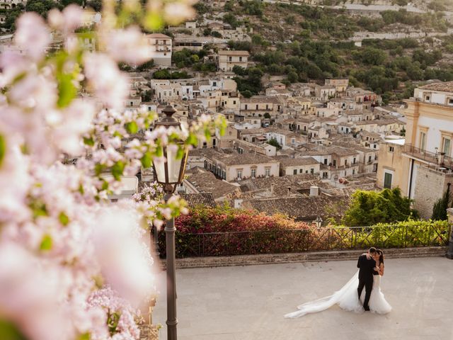 Il matrimonio di Roberta e Salvatore a Ragusa, Ragusa 53