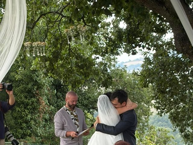 Il matrimonio di Lorenzo e Giulia a Fossombrone, Pesaro - Urbino 7