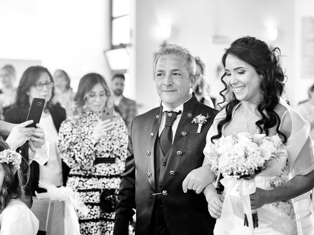 Il matrimonio di Floriana e Roberto a Turi, Bari 54