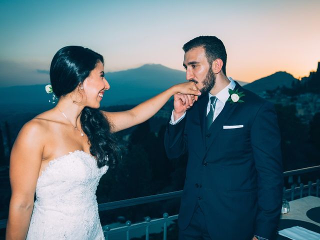 Il matrimonio di Luca e Zhandra a Taormina, Messina 28
