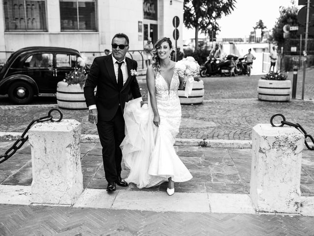 Il matrimonio di Saverio e Brenda a Montefano, Macerata 11