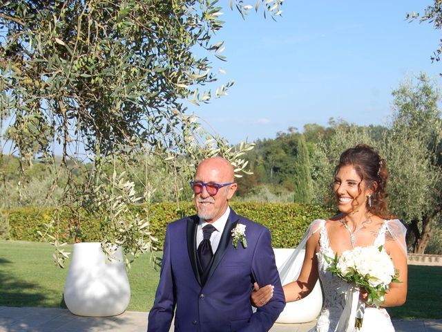 Il matrimonio di Valdet e Elena a Palaia, Pisa 19
