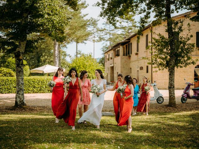 Il matrimonio di Sixtine e Walid a Chiusdino, Siena 26
