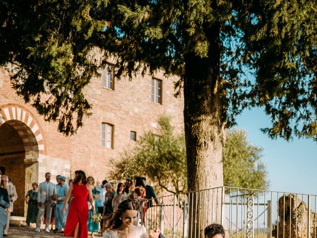Il matrimonio di Sixtine e Walid a Chiusdino, Siena 70