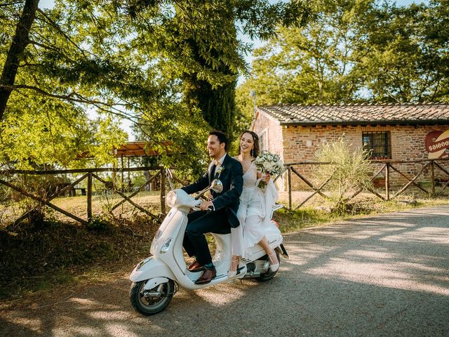 Il matrimonio di Sixtine e Walid a Chiusdino, Siena 76