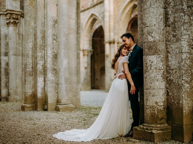 Il matrimonio di Sixtine e Walid a Chiusdino, Siena 108