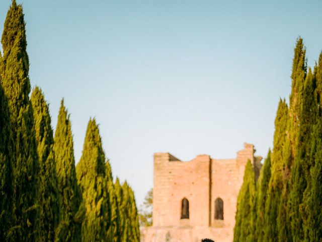 Il matrimonio di Sixtine e Walid a Chiusdino, Siena 118