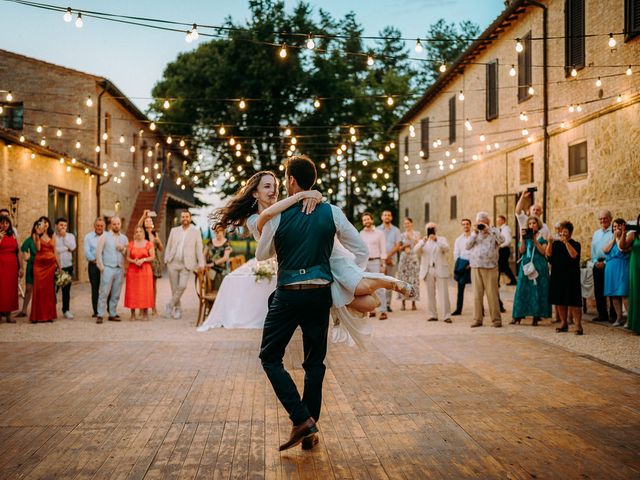 Il matrimonio di Sixtine e Walid a Chiusdino, Siena 133