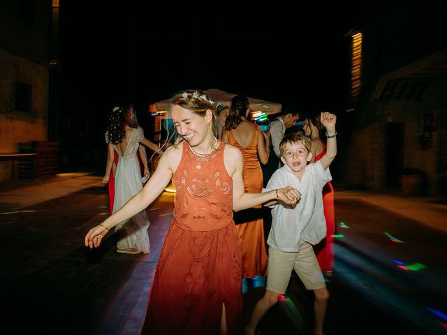 Il matrimonio di Sixtine e Walid a Chiusdino, Siena 153