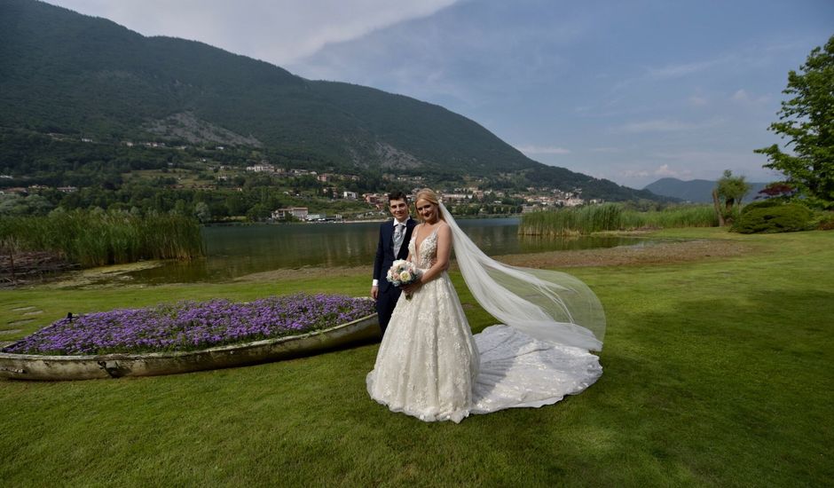 Il matrimonio di David  e Tonya  a Endine Gaiano, Bergamo