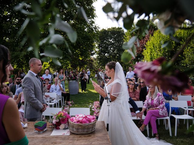 Il matrimonio di Luca e Stefania a Corte Franca, Brescia 25