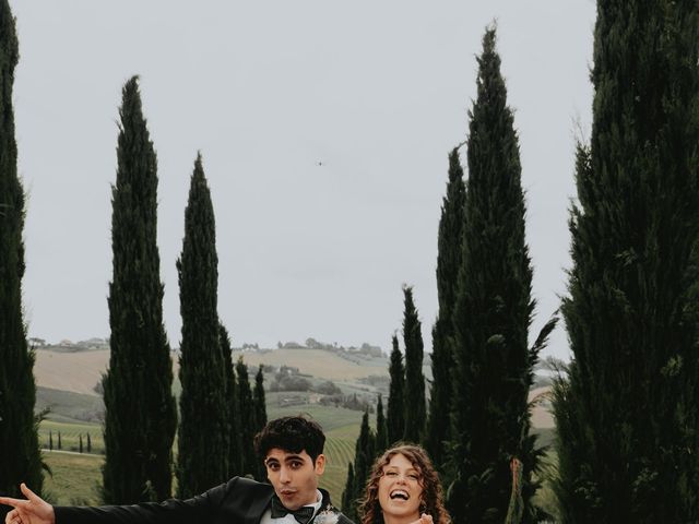 Il matrimonio di Luca e Nicole  a Mogliano, Macerata 7