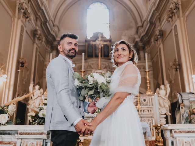 Il matrimonio di Raffaella e Adriano a Ostuni, Brindisi 17