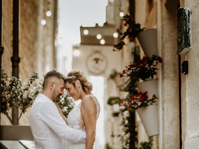 Il matrimonio di Raffaella e Adriano a Ostuni, Brindisi 34