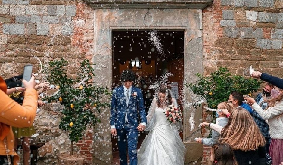 Il matrimonio di Riccardo e Elena a Bucine, Arezzo