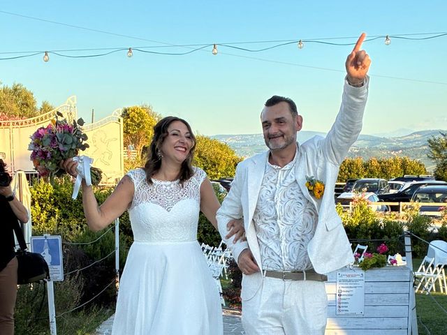 Il matrimonio di Sara e Leonardo  a Belvedere Ostrense, Ancona 8