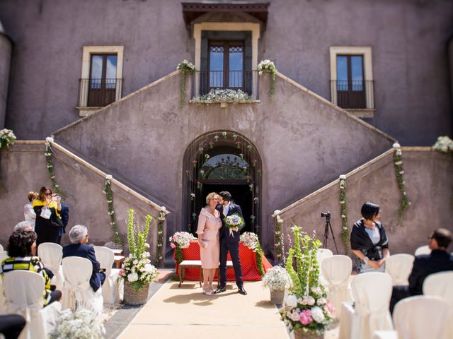 Il matrimonio di Giovanni e Roberta a Viagrande, Catania 26