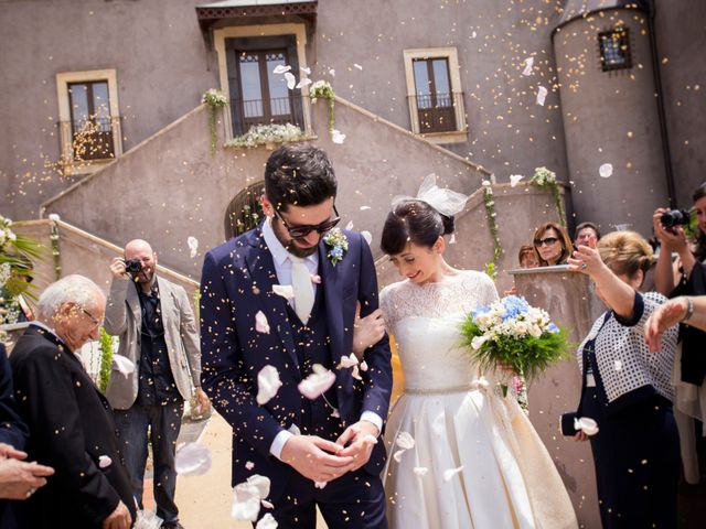 Il matrimonio di Giovanni e Roberta a Viagrande, Catania 33