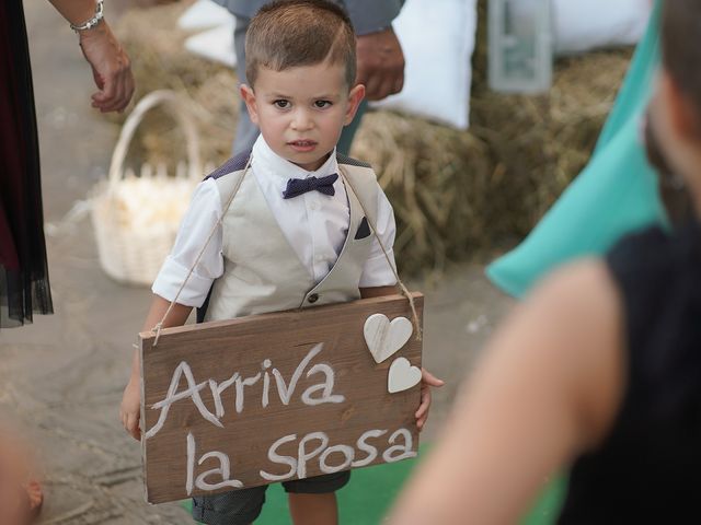 Il matrimonio di Simone e Stefania a Pisticci, Matera 15