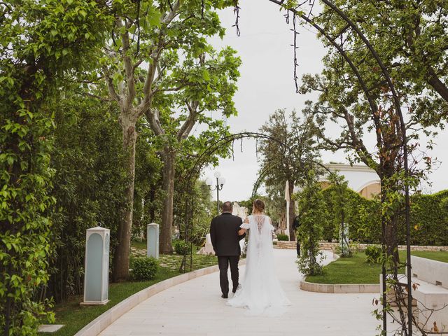 Il matrimonio di Emilio e Antonella a Canosa di Puglia, Bari 37