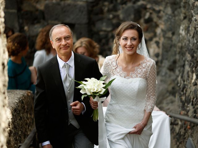 Il matrimonio di Valerio e Laura a Aci Castello, Catania 19