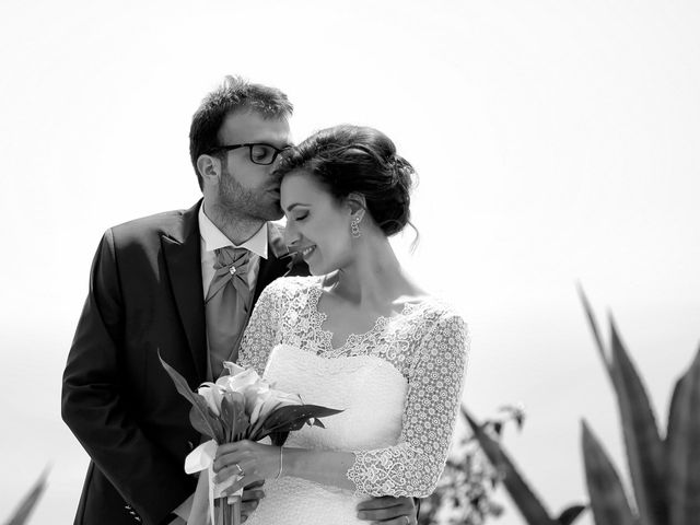 Il matrimonio di Valerio e Laura a Aci Castello, Catania 28