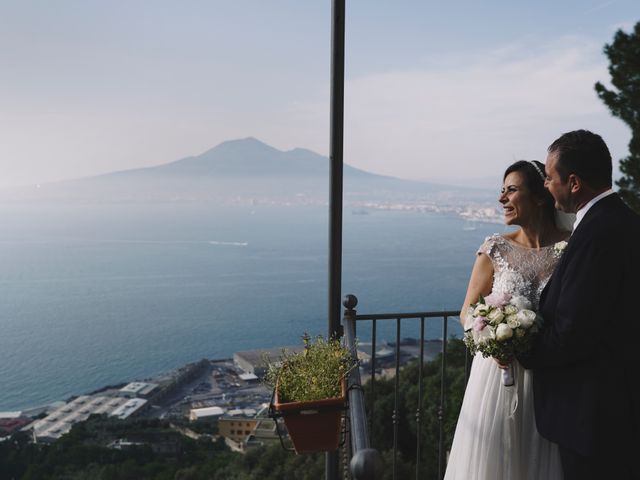 Il matrimonio di Gabriele e Francesca a Vico Equense, Napoli 24