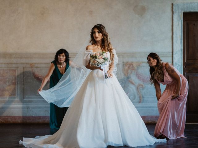 Il matrimonio di Simone e Elizabeth a Cavernago, Bergamo 4