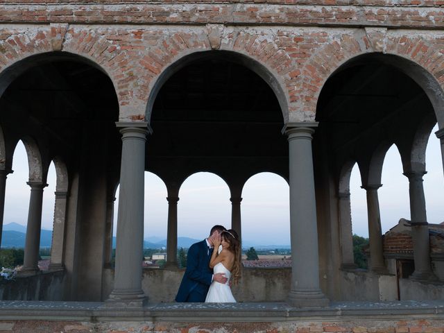 Il matrimonio di Simone e Elizabeth a Cavernago, Bergamo 23