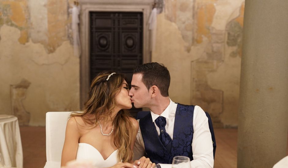 Il matrimonio di Simone e Elizabeth a Cavernago, Bergamo