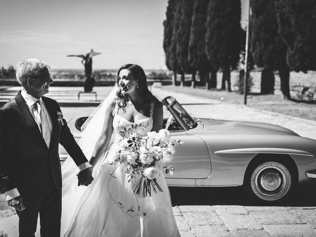 Il matrimonio di Ilaria e Gennaro a Caserta, Caserta 17