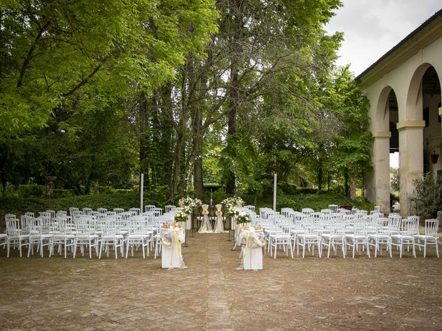 Il matrimonio di Dennis e Marta a Loreggia, Padova 19
