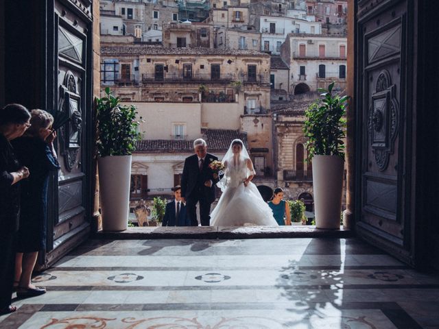 Il matrimonio di Rossella e Salvo a Modica, Ragusa 9