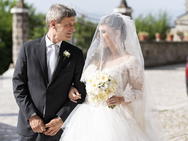 Il matrimonio di Mario e Eleonora a Limatola, Benevento 25