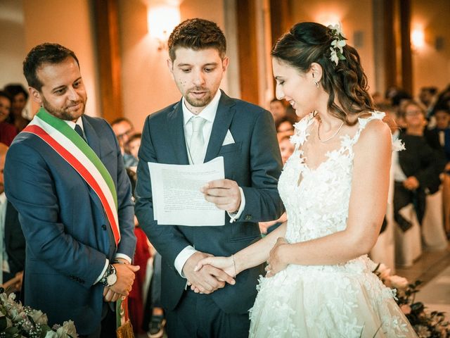 Il matrimonio di Alessio e Ilaria a Caltanissetta, Caltanissetta 52