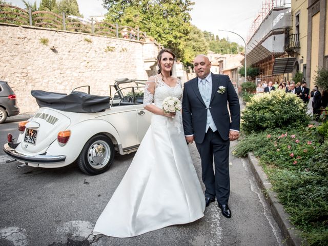 Il matrimonio di Gianluca e Valentina a Canepina, Viterbo 57